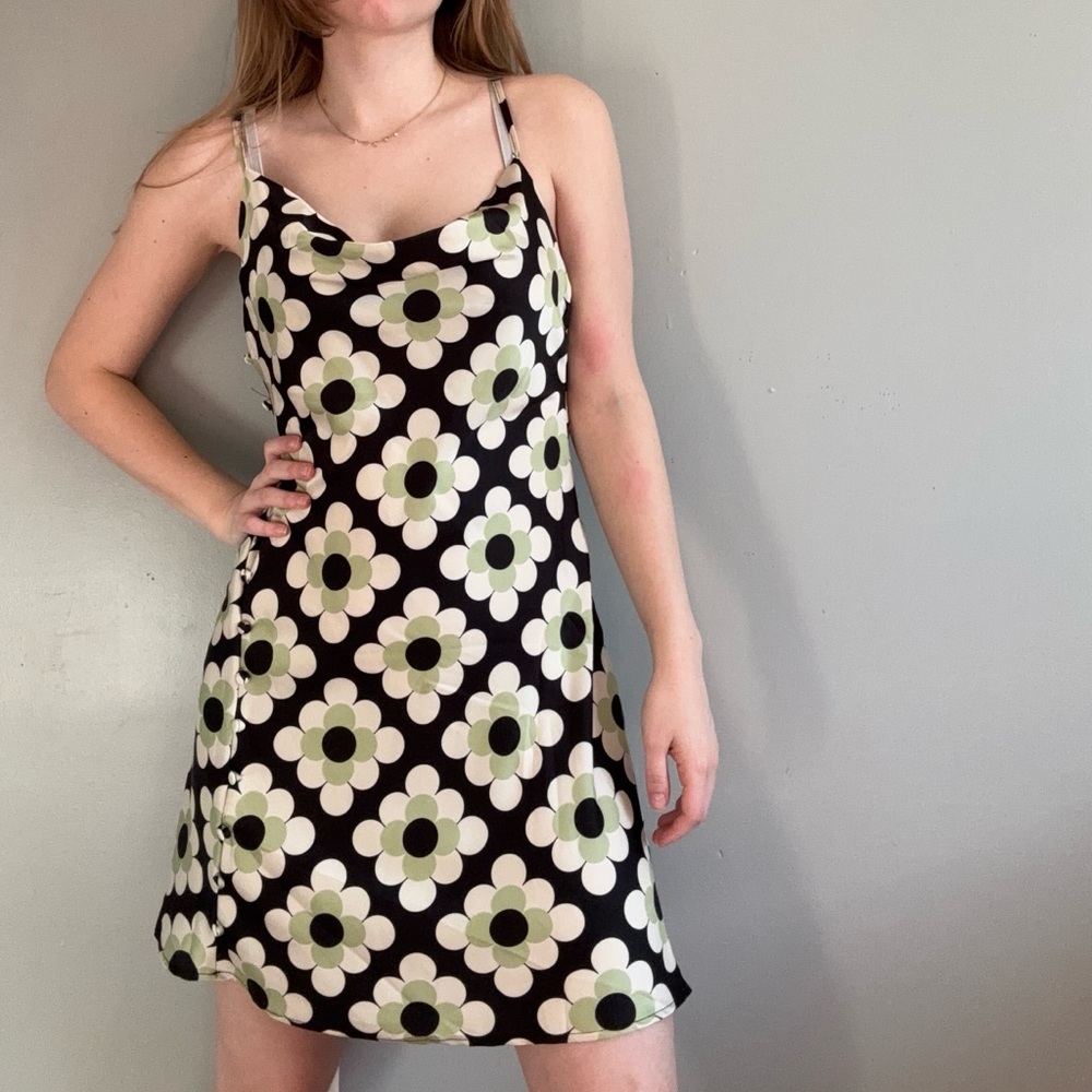 Princess Polly Satin Floral Pattern Dress.